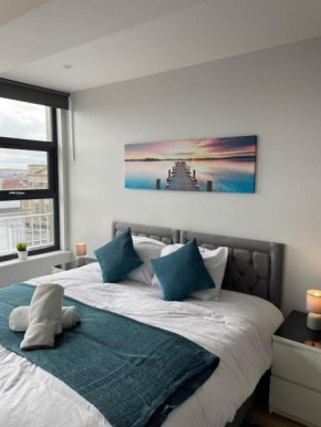 Deluxe Apartment in Central Northampton - Heart of Market Square